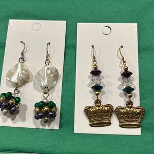 🌻 3/$15 2 pair Mardi Gras Earrings (w/bead bonus)